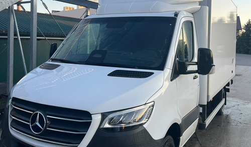 MERCEDES SPRINTER 2025